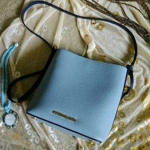 Michael Kors stylish leather blue purse